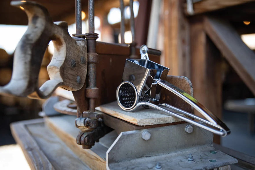 Snúnings ostarifjárn - FORSALA